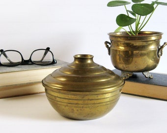 Vintage Brass Bowl with Lid - Storage Container - Covered Brass Dish - Brass Home Decor - Brass Valet Tray Catchall Bowl - Office Desk Decor