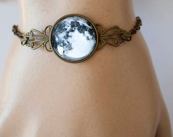 Moon Bracelet, Full Moon, Moon Jewelry, Antique Bronze, Adjustable Bracelet, Luna Bracelet