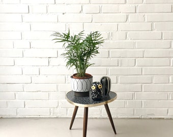 Mid century flower stool, vintage plant stand, tripod, vintage side table, rockabilly, vintage flower stool, vintage furniture