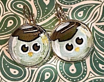 Graduation Owl earrings - 16mm