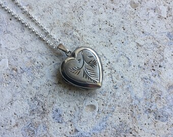 Vintage silver heart locket, engraved locket, FREE UK SHIPPING