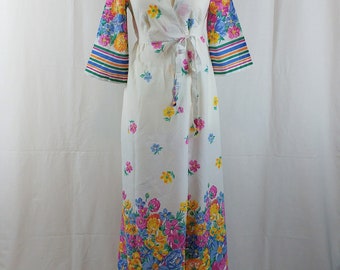 Vintage 1960/70s Cotton Floral Maxi Robe Wrap Dress