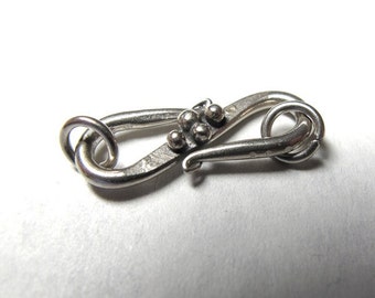 MS Simple S Claps with Center Granulation (6) Bali Sterling Silver Fair Trade