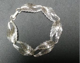 Sterling Marked Silver Leaf Bracelet by Beau 7"