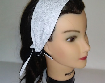 Black and off white paisley print reversible headband