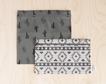 Reusable sandwich bag // Reusable snack bag // waterproof sandwich bag snack bag // zipped reusable bag
