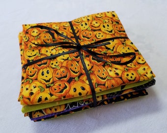 Hallowee Fabric Bundle - 6 Fat Quarters