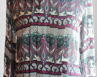 Vintage Nicola Paisley Print Blouse Long Sleeve Shirt Paisley Print Size 6 Pleated Front Ladies Green Burgundy Print Women's Top