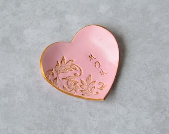 Gifts for mom - Heart shaped ring dish - Mom birthday gift - Pink polymer clay jewelry dish - Gifts for mothers - Trinket dish - Ring holder