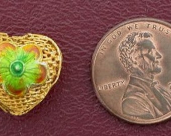 one 14mm gold heart floral cloisonne bead