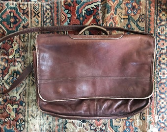 Vintage leather messenger bag briefcase / brown leather messenger work bag / men’s or women’s