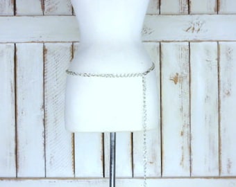 Lightweight 90s silver metal chain link hip belt/vintage lightweight skinny silver metal link chain belt