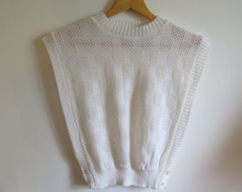 Vintage white sleeveless acrylic canada