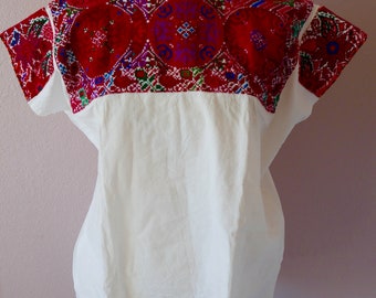 Chiapas Mexican embroidered blouse huipil Highland Maya - El Bosque reds cross stitch boho resort Frida Kahlo Style - 24"W x 27"L