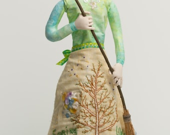 Spring Woods is a 20"tall stump doll pattern.