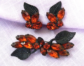 ON SALE Vintage Weiss Pin and Earrings