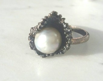 Abstract pearl ring | handmade ring