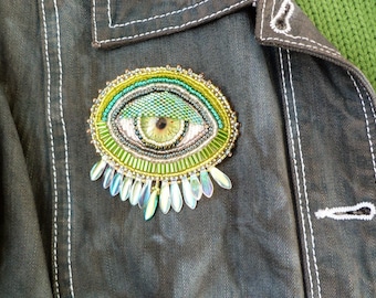 Green and silver 'EYE' hand beaded brooch/pin