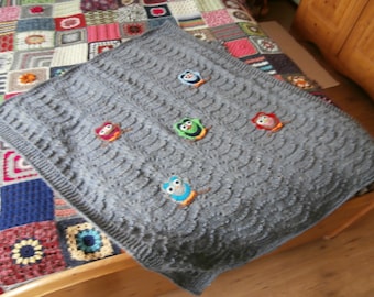 Baby blanket - owls - knitted