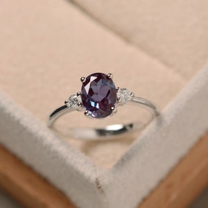 Oval alexandrite ring, silver, alexandrite jewelry, gemstone ring