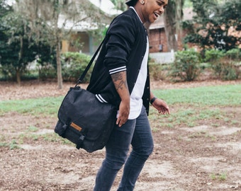 Black / Commuter Pannier, waxed canvas bicycle bag