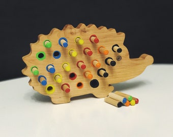 Wooden Toy - Montessori Toys - Sensory Toys - Hedgehog - Pegs - Learning Toy - Gift for Child - Motor Skills - Natural Wood Toy