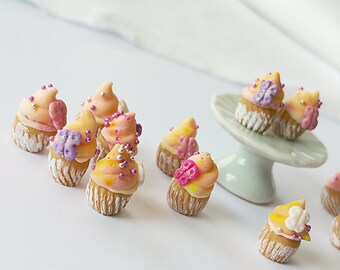 Dollhouse miniature cupcakes scale 1:12 / Dollhouse miniature cakes / Rainbow cake miniature scale 1 12 / Miniature pastry shop