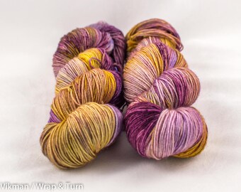 Royal paradise - Sock (Superwash Merino and Nylon)