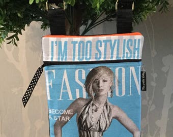 Small shoulder bag