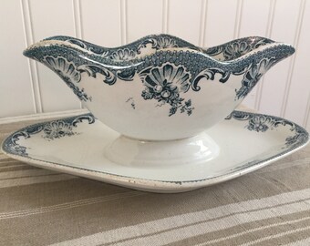 French Antique Gravy Boat// From Saint Amand & Hamage Nord Model La Vallière// French Sauce Boat