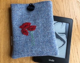 Kindle paperwhite case - Harris Tweed Kindle cover- e-reader cover - Wool Anniversary gift - Kindle sleeve - gift for her - gift for mum