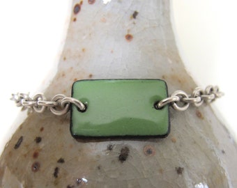 Green Bracelet, Enamel Bracelet, Enameled Copper, Silver Chain, Chain Bracelet, Pea Green, Geometric Jewelry, Silver Bracelet