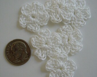 White Crocheted Flowers - Cotton Flowers - Crocheted Flower Embellishments - Crocheted Flower Appliques - Set of 6