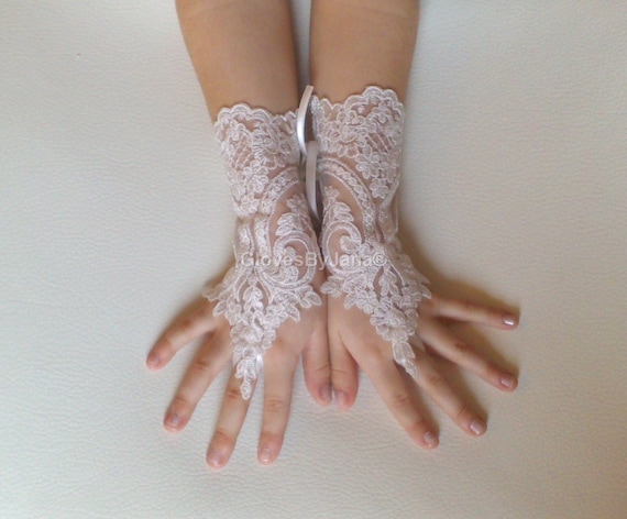 Flower girl ivory lace gloves wedding bridal gloves french lace for princess wedding gloves lace