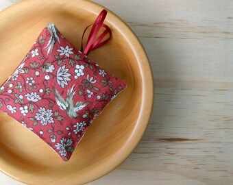Lavender Sachets - Set of 3 Lavender Sachets - Panier de Fleurs