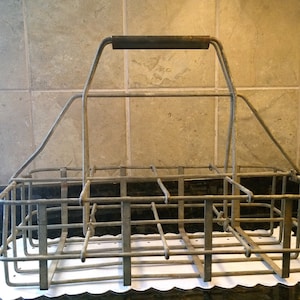Milk carrier metal 8 bottle vintage antique rustic retro repurpose