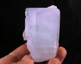 140 Grams 66 x 35 x 44 mm 100% Natural Well Terminated Aquamarine Crystal Mineral Specimen From Hunza Valley Nagar Mine Pakistan.