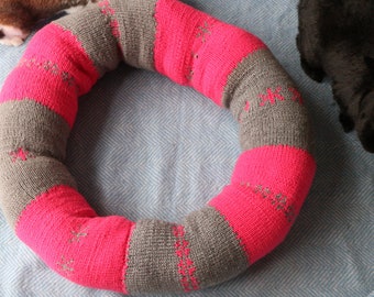 Large Hand-knitted Ugli Donut