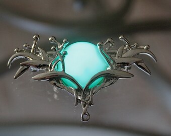 Galadriel Brooch / Glow in the Dark / LOTR / The Lord of the Rings / Silver Brooch / Hobbits / Tolkien /