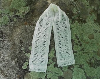 Winding Ribbons Lace Scarf