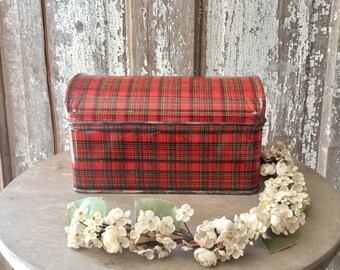 Italian Florentine Petite Vintage Red Plaid Tin