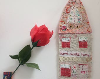 Vintage Quilt Fabric Wall Hanger Applique House