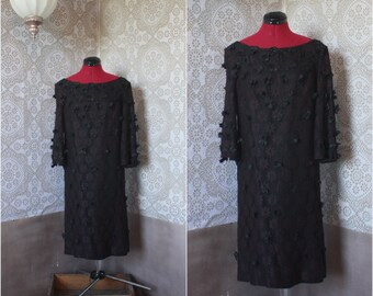 Vintage 1960's Black Dress with 3D Flowers M/L