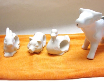White Napkin Rings Cow Creamer Chicken Pig Duck Rabbit