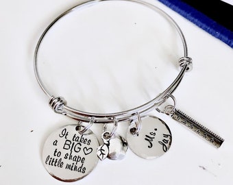 Personalized Name "It takes a BIG heart to shape little minds" STAINLESS STEEL Bangle teacher's name Bracelet gift for teacher, coach