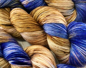 Hand dyed sock yarn, superwash merino & nylon, 463 yds / 100 grams. Great for knitting, crocheting, weaving.
