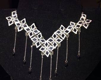 Tutorial of Ms Peyote Necklace