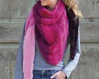 Shawl velour wool, hand-knitted, soft, great gradient