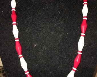 Vintage Red and White Lucite Necklace