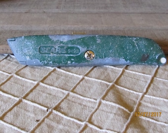 Vintage Sears 9490 Old Chippy Paint Metal Body Safety Box Cutter